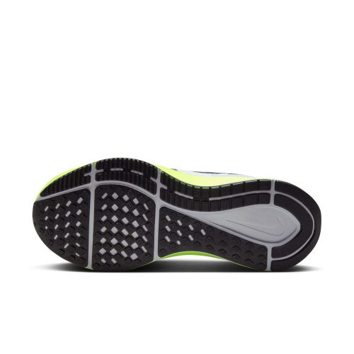 DJ7883 005 M Nike Structure25 sole