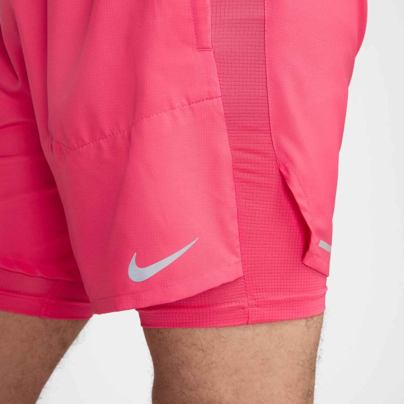 DM4757 629 M Nike Dri FITStride5InchHybridShorts side leg view