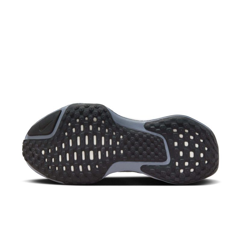 DR2660 400 W Nike Invincible3 sole