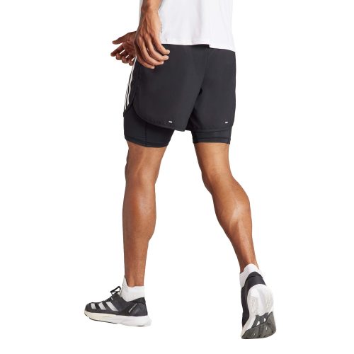 IQ3808 M adidas OTRE3S2in1Shorts back walking view