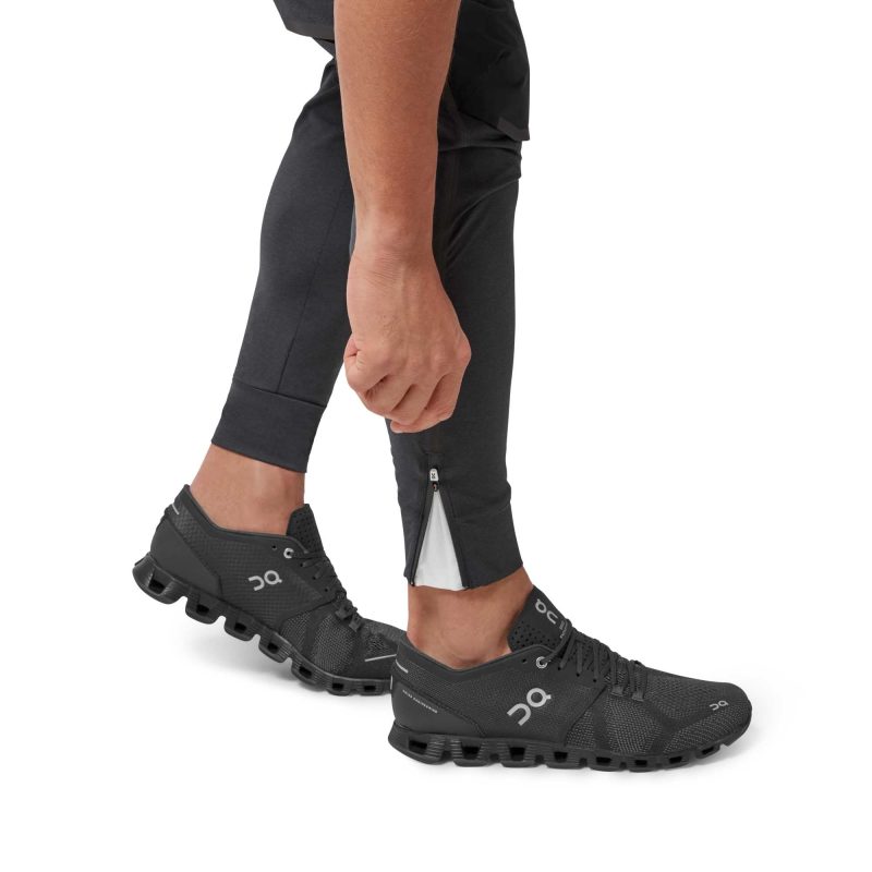 M10600137 M on runningpants lowerzip