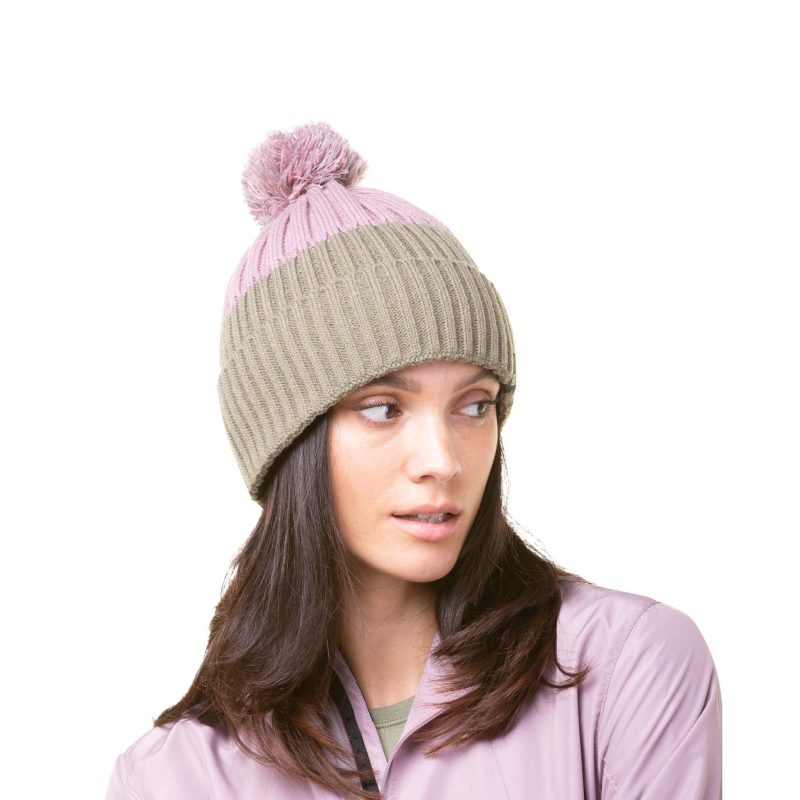 RH 006491RH 01091 Ronhill UnisexBobbleHat onbody